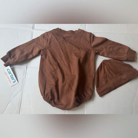 Carter's baby Romper! - Picture 2 of 5